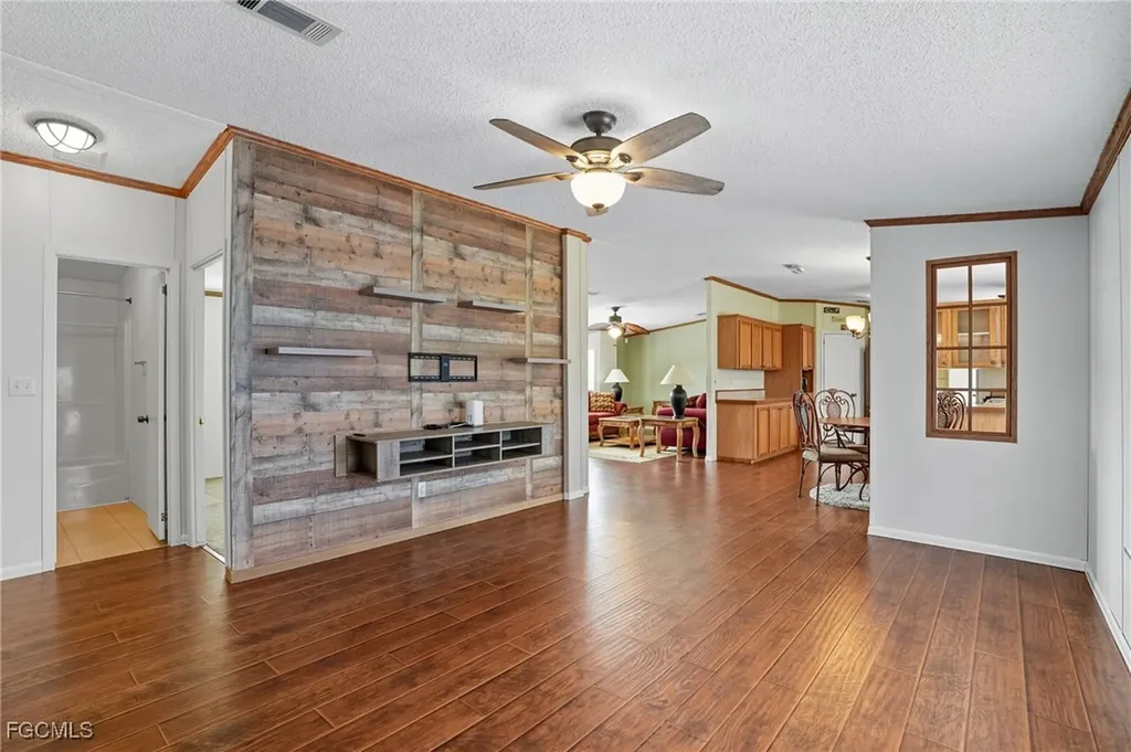 8200 Ebson Drive North Fort Myers FL 33917