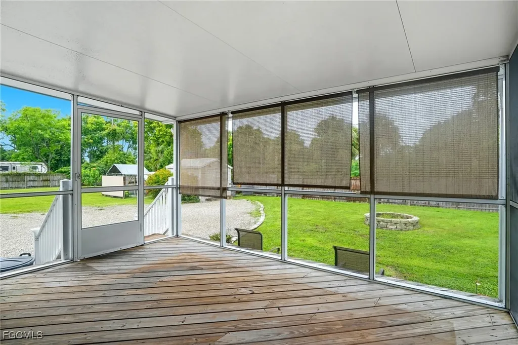 8200 Ebson Drive North Fort Myers FL 33917