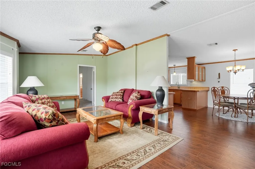 8200 Ebson Drive North Fort Myers FL 33917