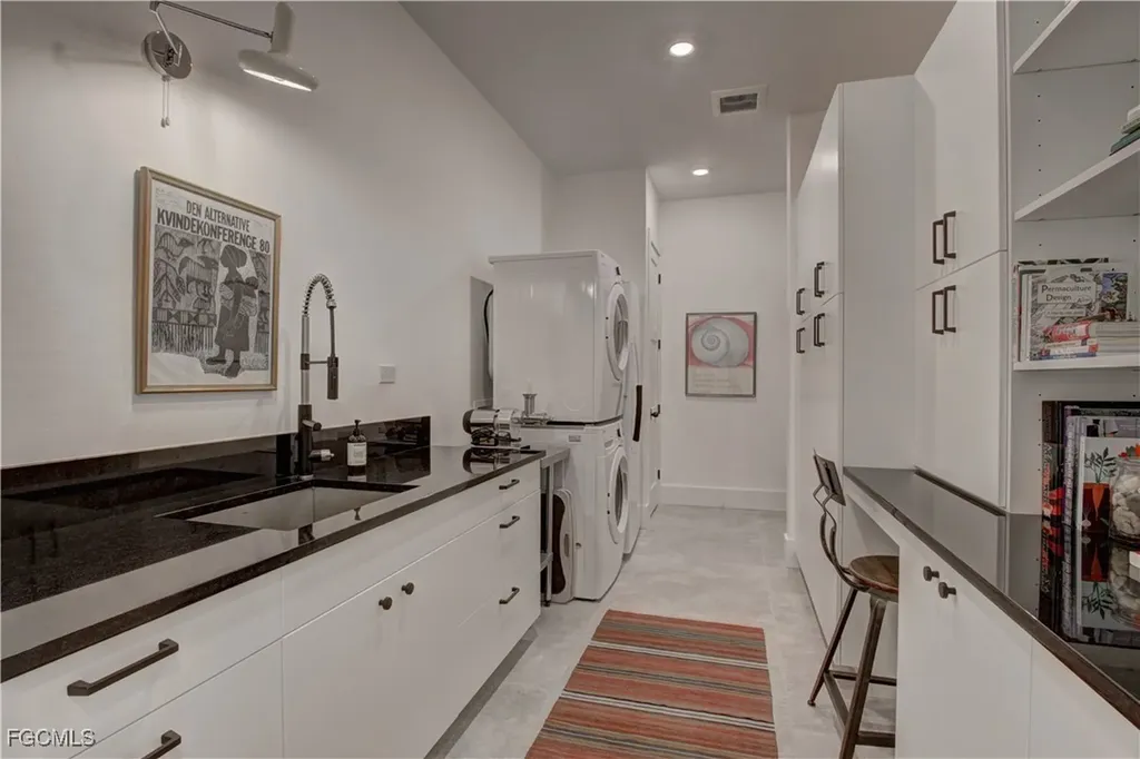 2926 SW 27th Street Cape Coral FL 33914