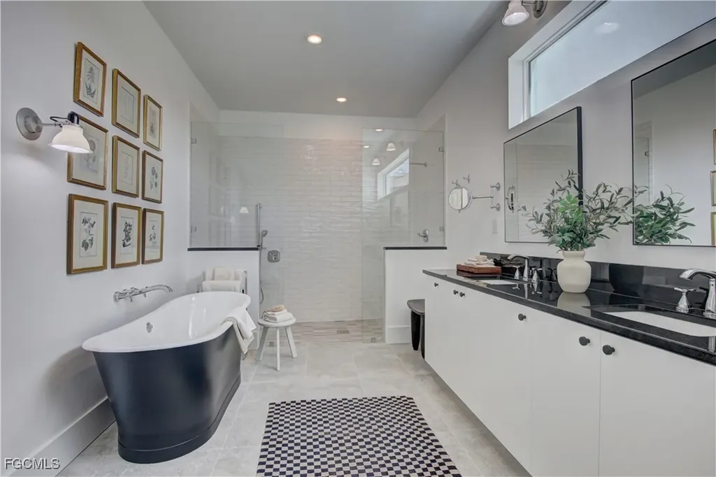 2926 SW 27th Street Cape Coral FL 33914