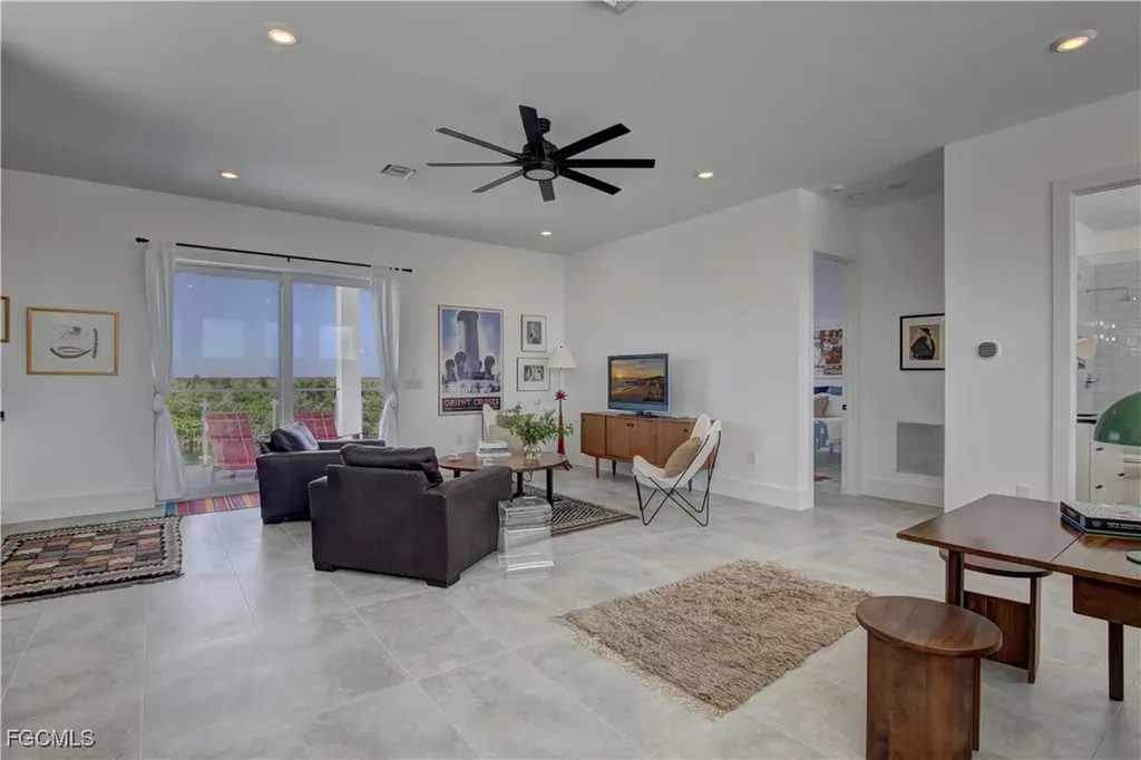 2926 SW 27th Street Cape Coral FL 33914