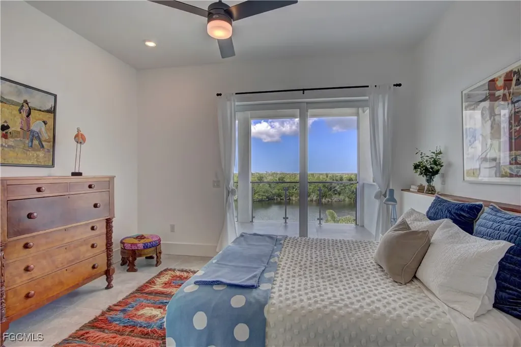 2926 SW 27th Street Cape Coral FL 33914