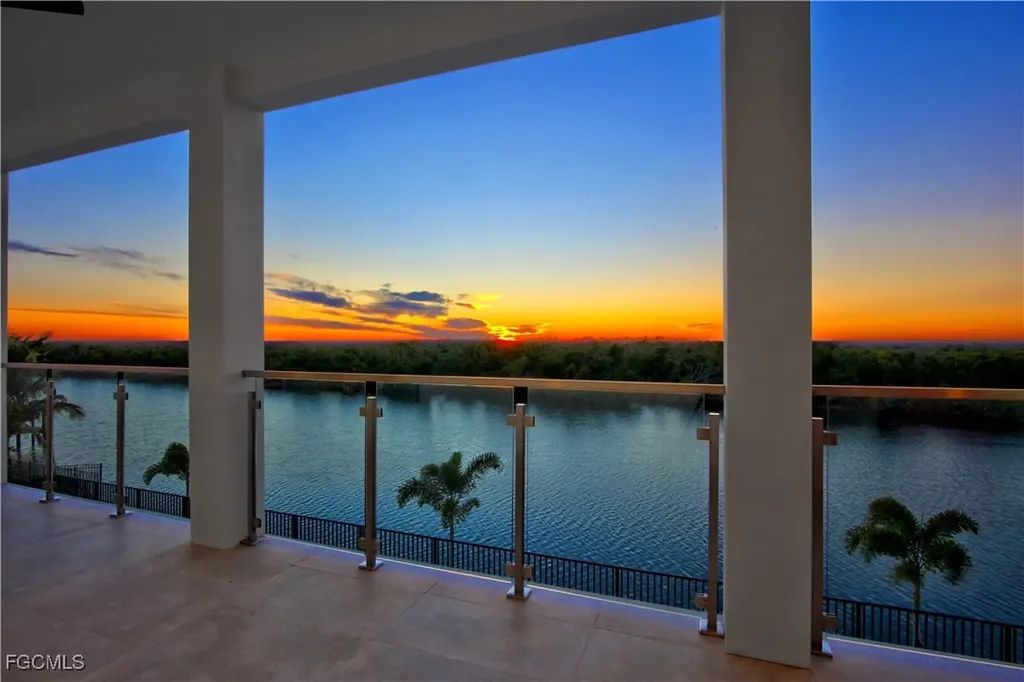 2926 SW 27th Street Cape Coral FL 33914