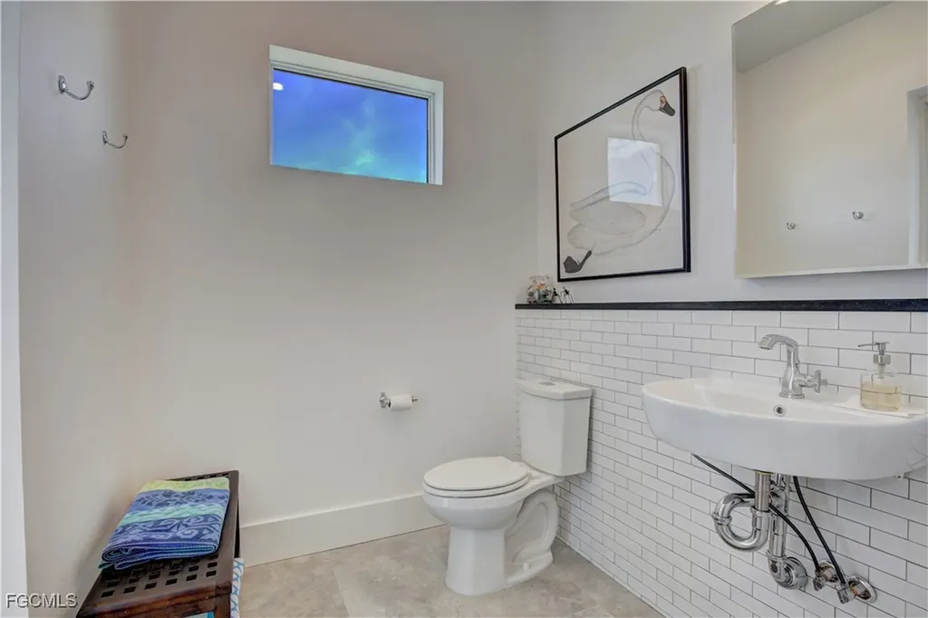 2926 SW 27th Street Cape Coral FL 33914