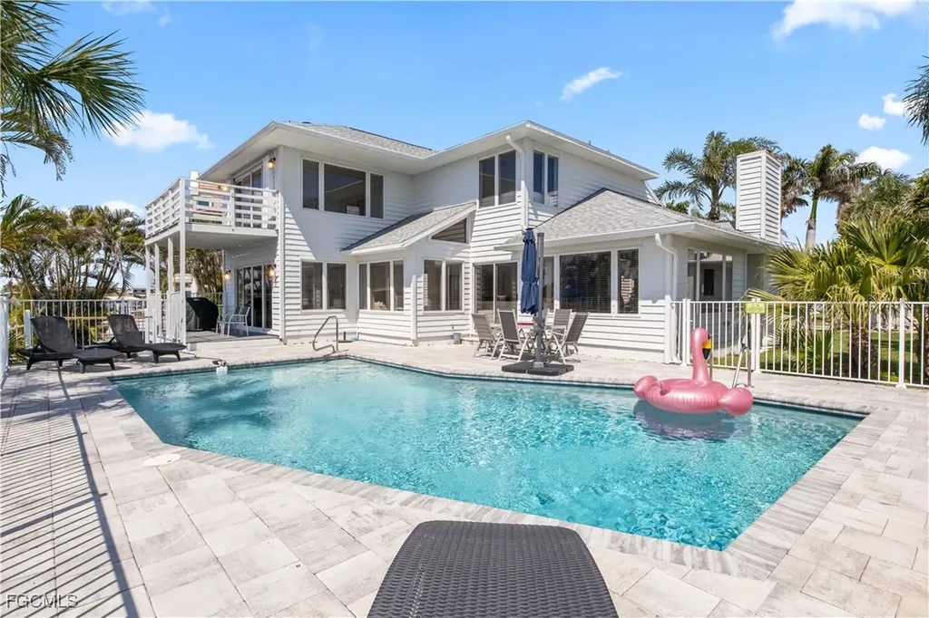 1202 Flamingo Drive Cape Coral FL 33904