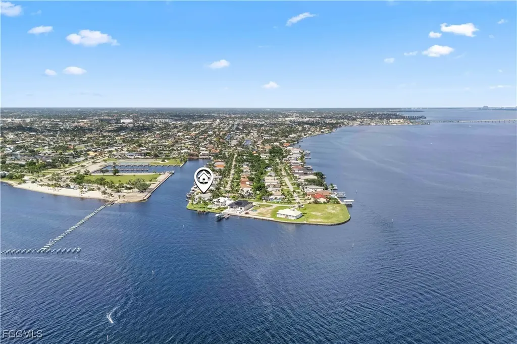 1202 Flamingo Drive Cape Coral FL 33904