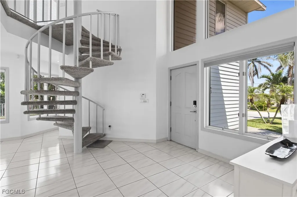 1202 Flamingo Drive Cape Coral FL 33904