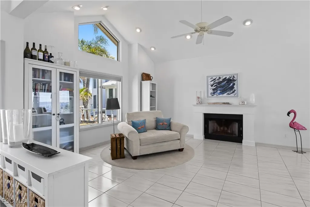 1202 Flamingo Drive Cape Coral FL 33904