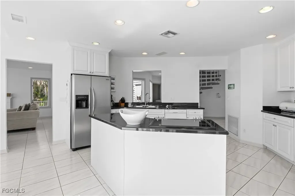 1202 Flamingo Drive Cape Coral FL 33904