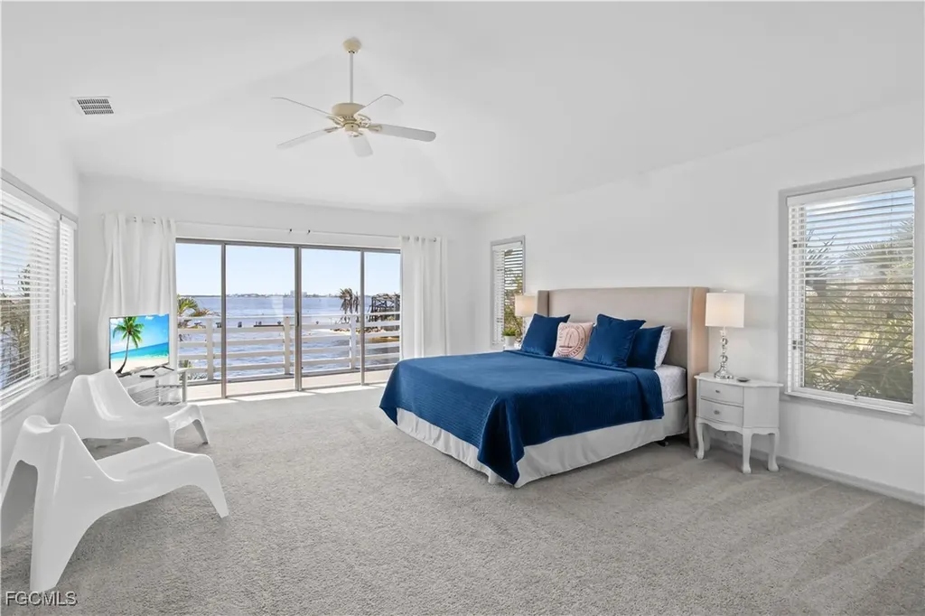 1202 Flamingo Drive Cape Coral FL 33904