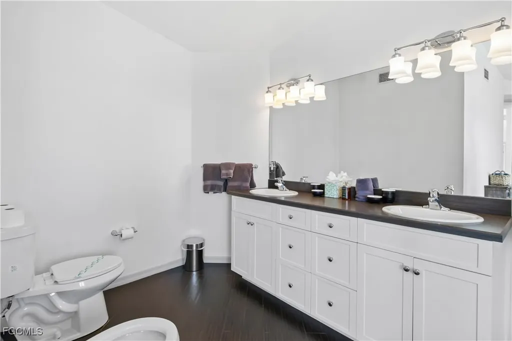 1202 Flamingo Drive Cape Coral FL 33904