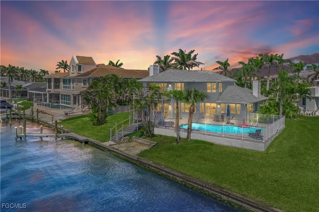 1202 Flamingo Drive Cape Coral FL 33904