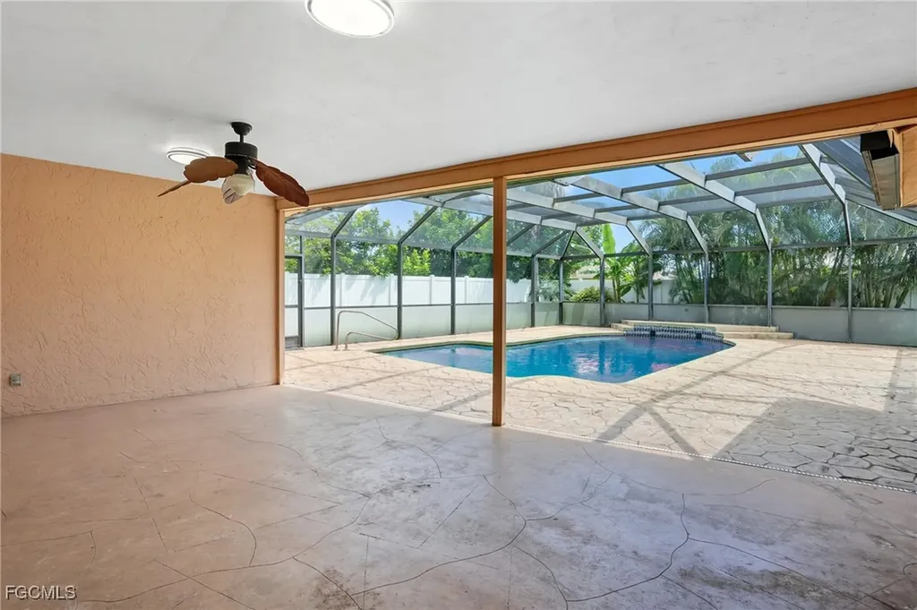 1322 Everest Parkway Cape Coral FL 33904