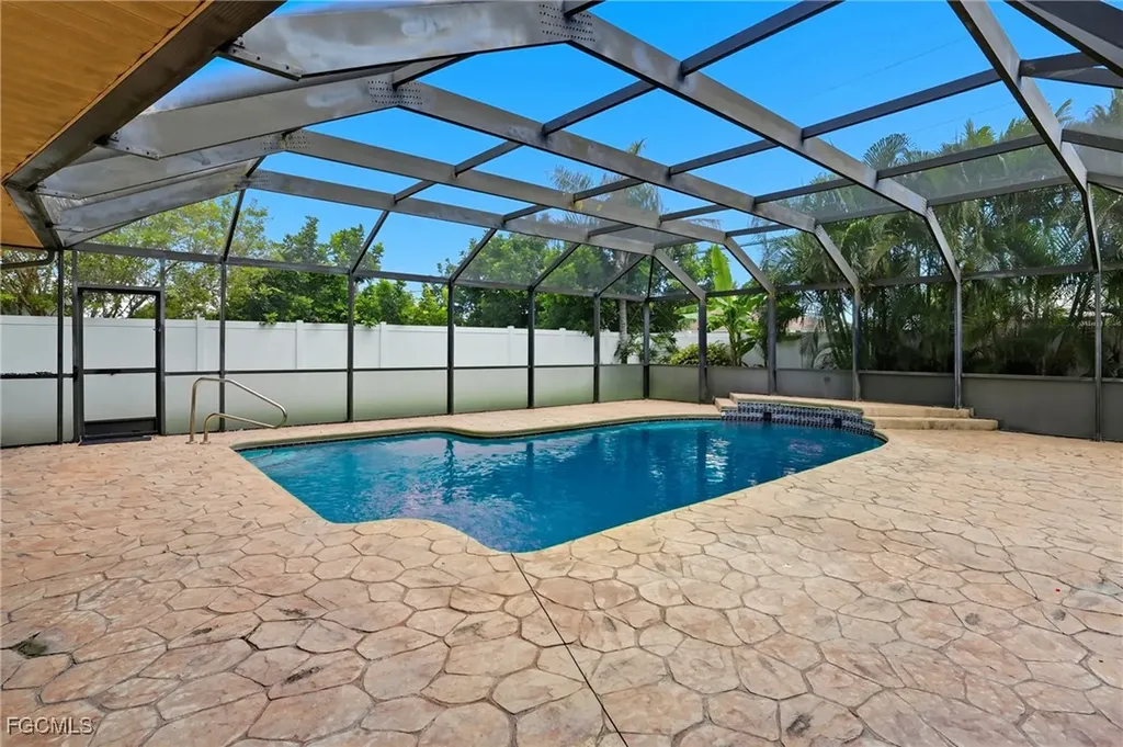 1322 Everest Parkway Cape Coral FL 33904