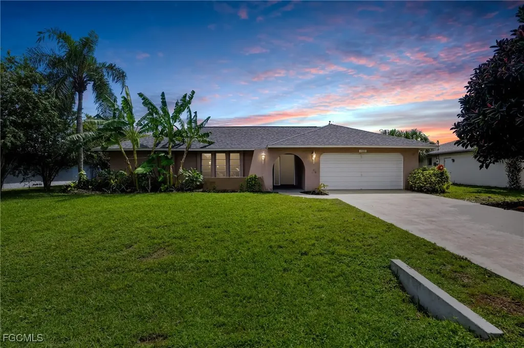 1322 Everest Parkway Cape Coral FL 33904