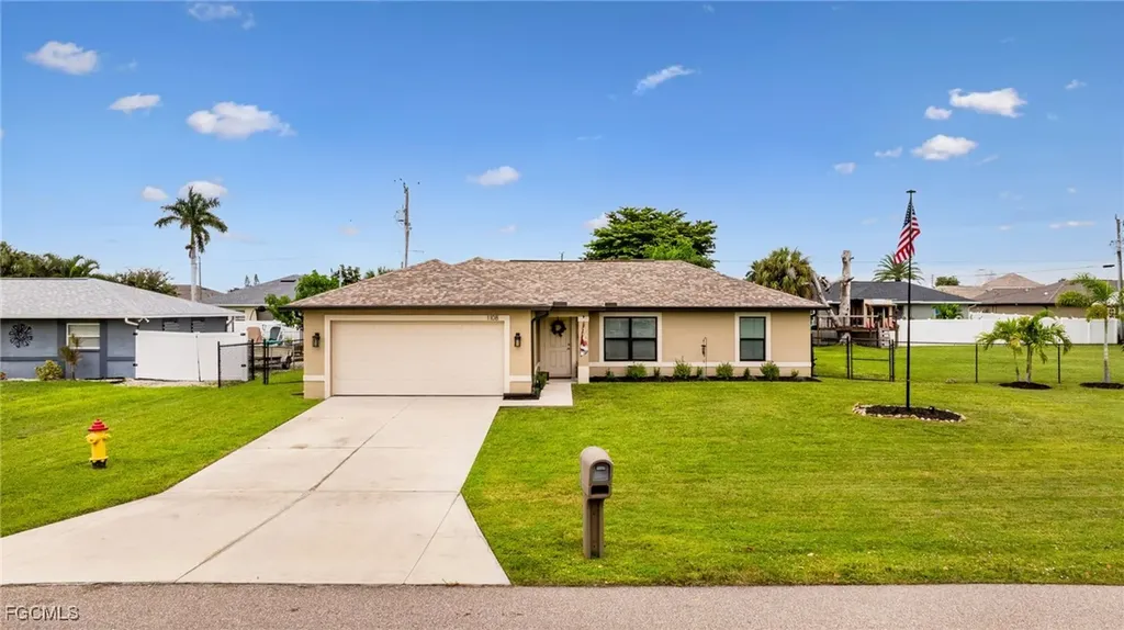 1108 SW 11th Avenue Cape Coral FL 33991
