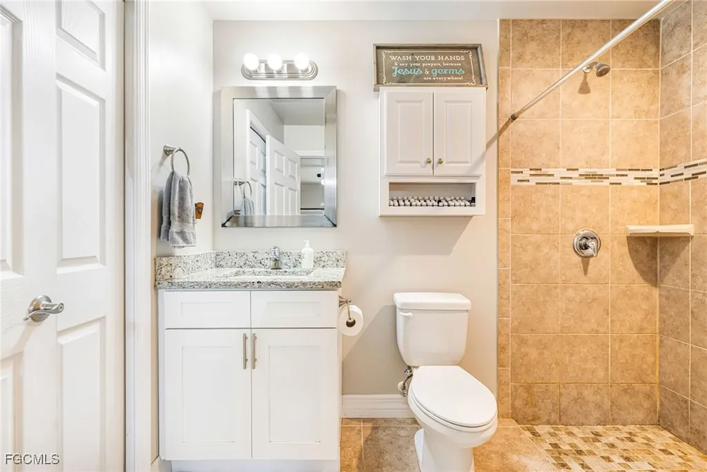 1108 SW 11th Avenue Cape Coral FL 33991