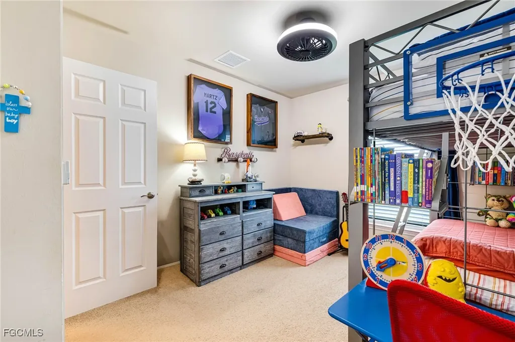 1108 SW 11th Avenue Cape Coral FL 33991