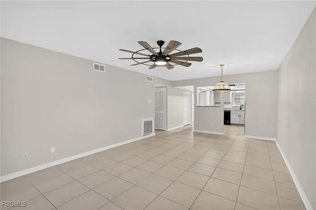 3720 SE 10th Avenue Cape Coral FL 33904