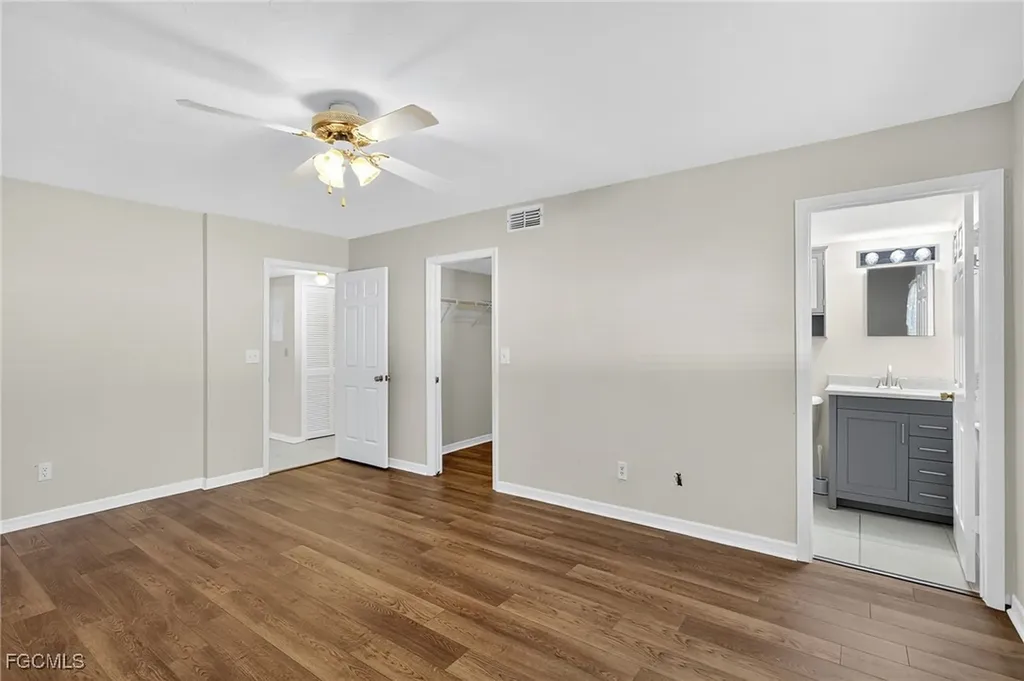 3720 SE 10th Avenue Cape Coral FL 33904