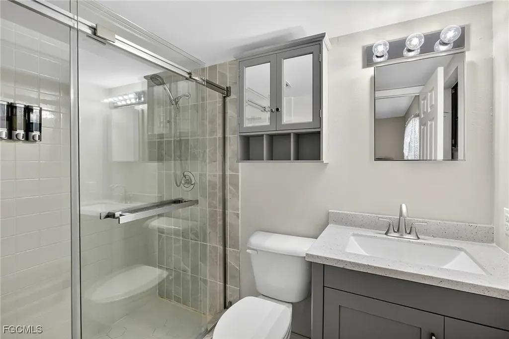 3720 SE 10th Avenue Cape Coral FL 33904