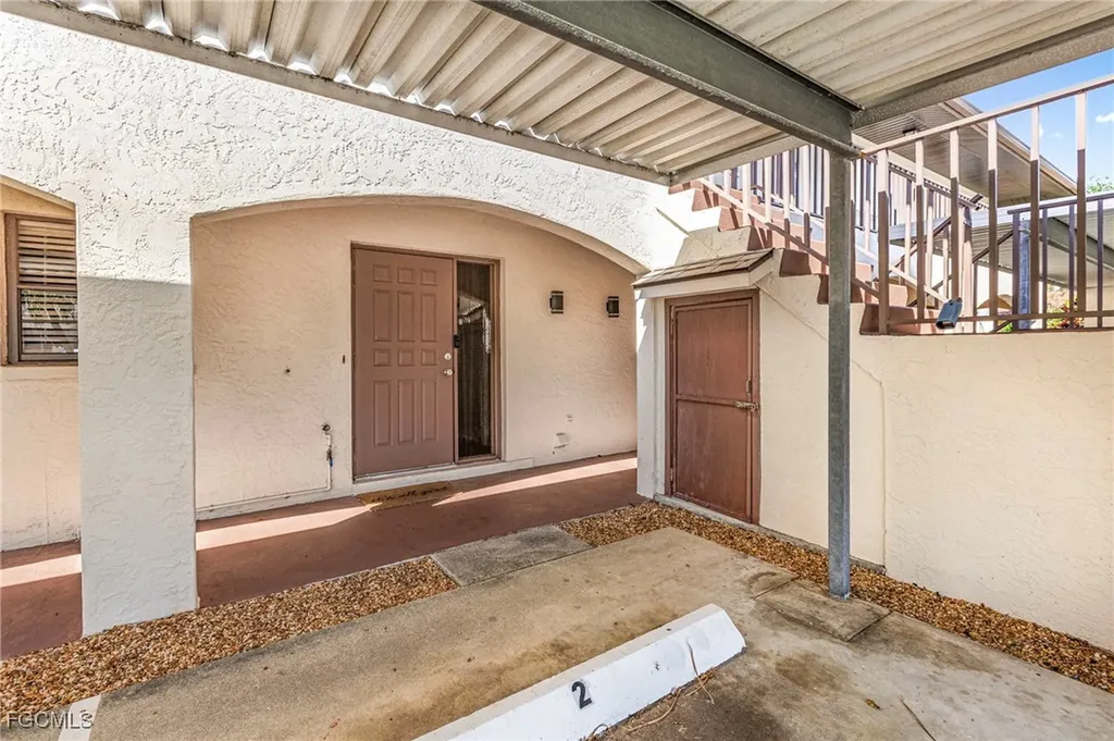 3720 SE 10th Avenue Cape Coral FL 33904