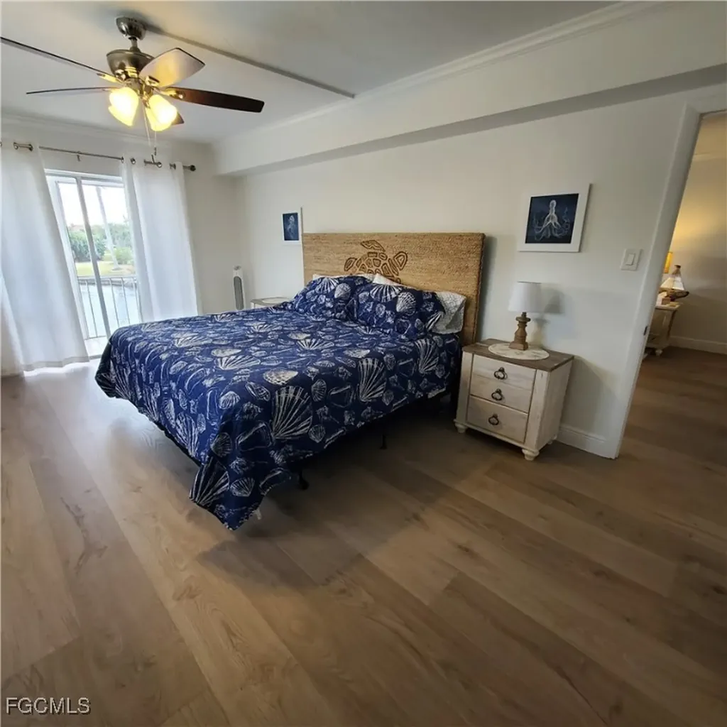 828 Victoria Drive Cape Coral FL 33904