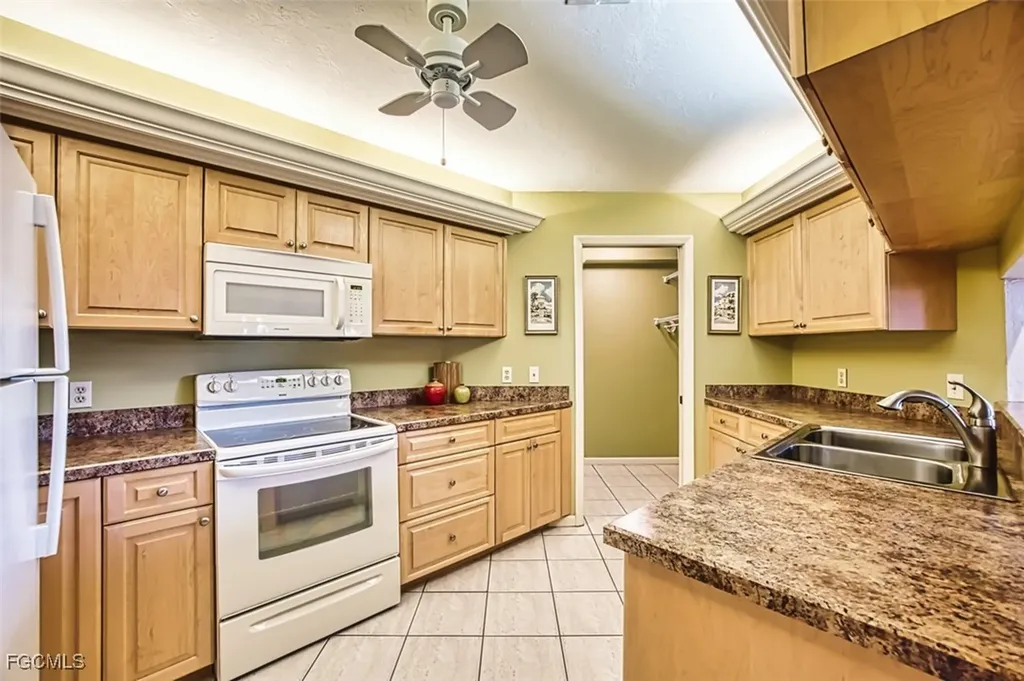 7121 Golden Eagle Court Fort Myers FL 33912