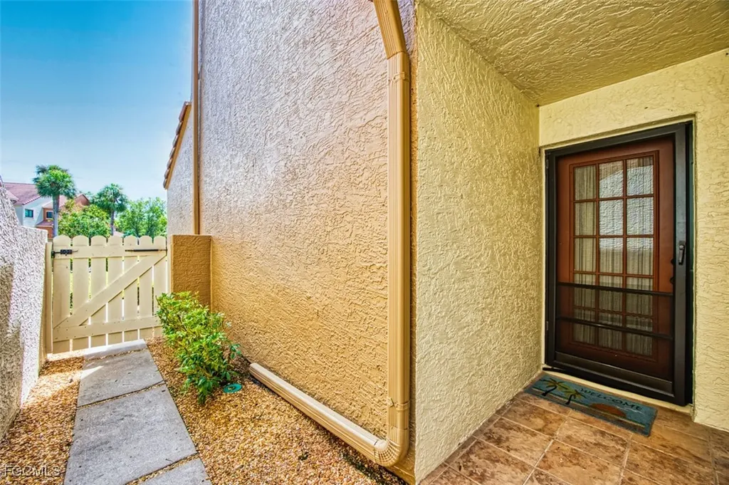 7121 Golden Eagle Court Fort Myers FL 33912