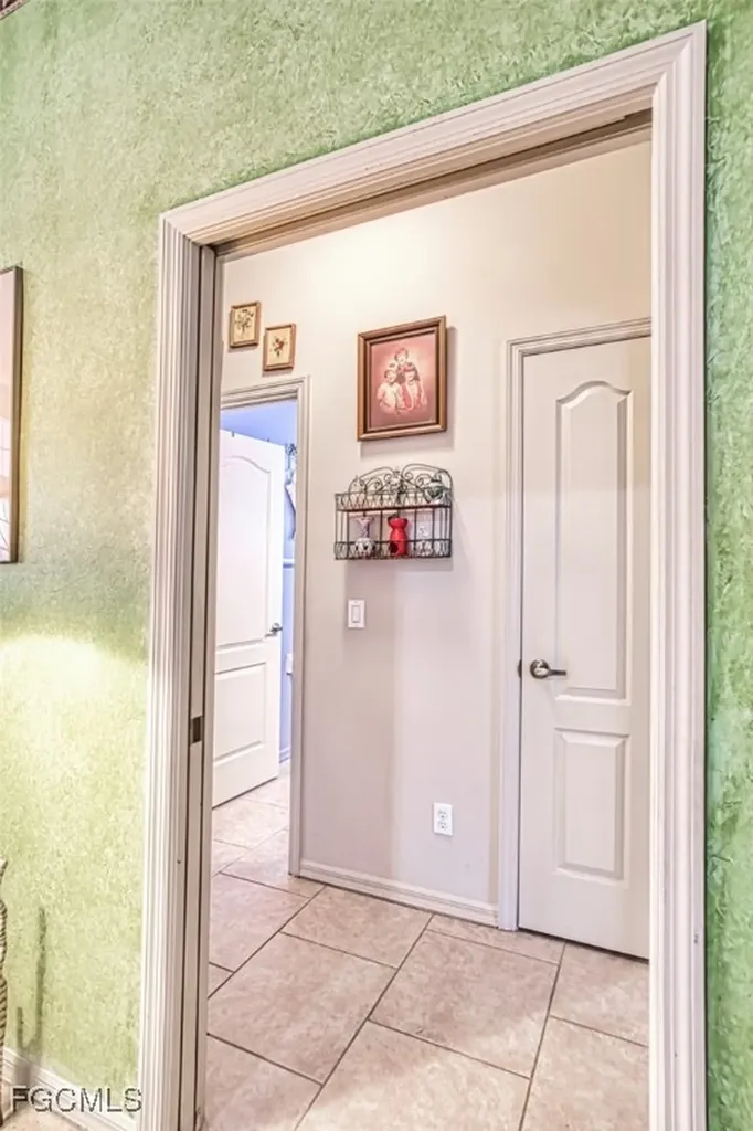 5940 Grey Fox Run Fort Myers FL 33912