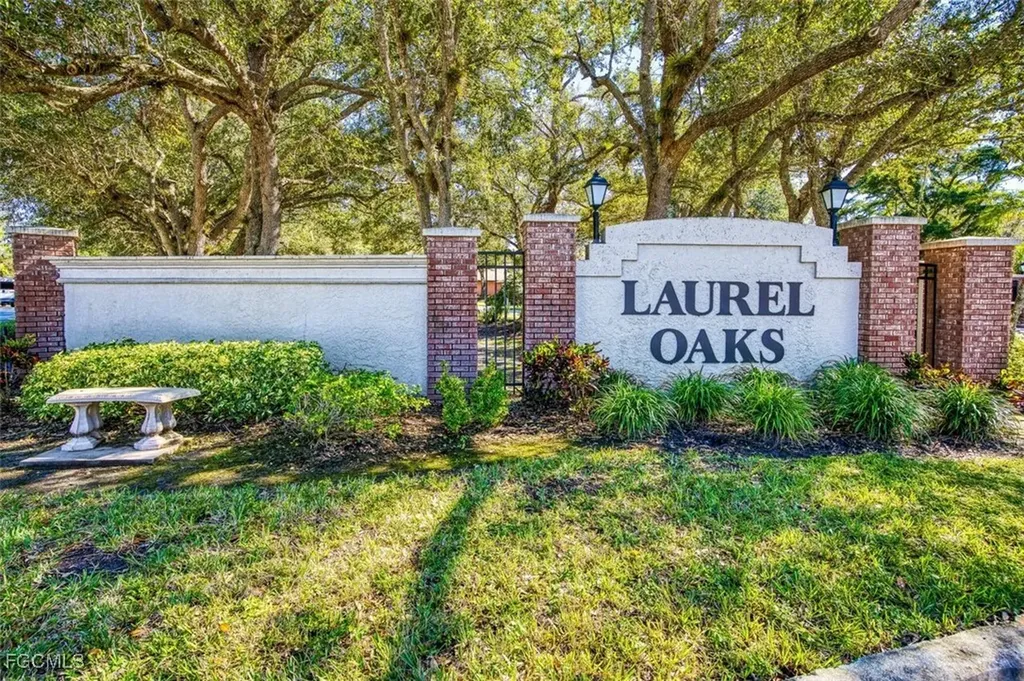 5940 Grey Fox Run Fort Myers FL 33912