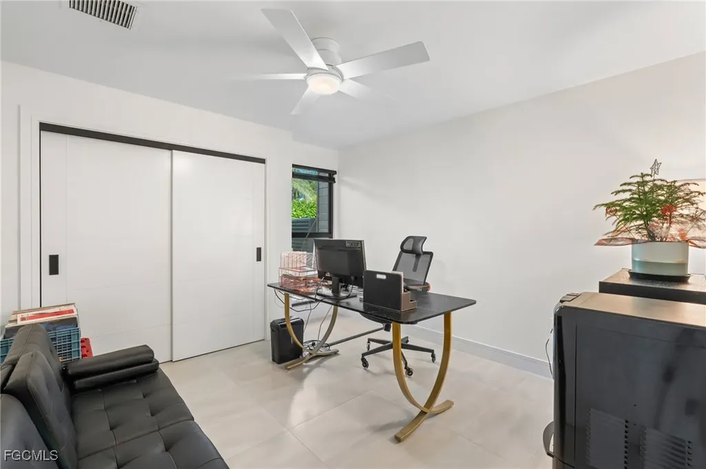 15600 Light Blue Circle Fort Myers FL 33908