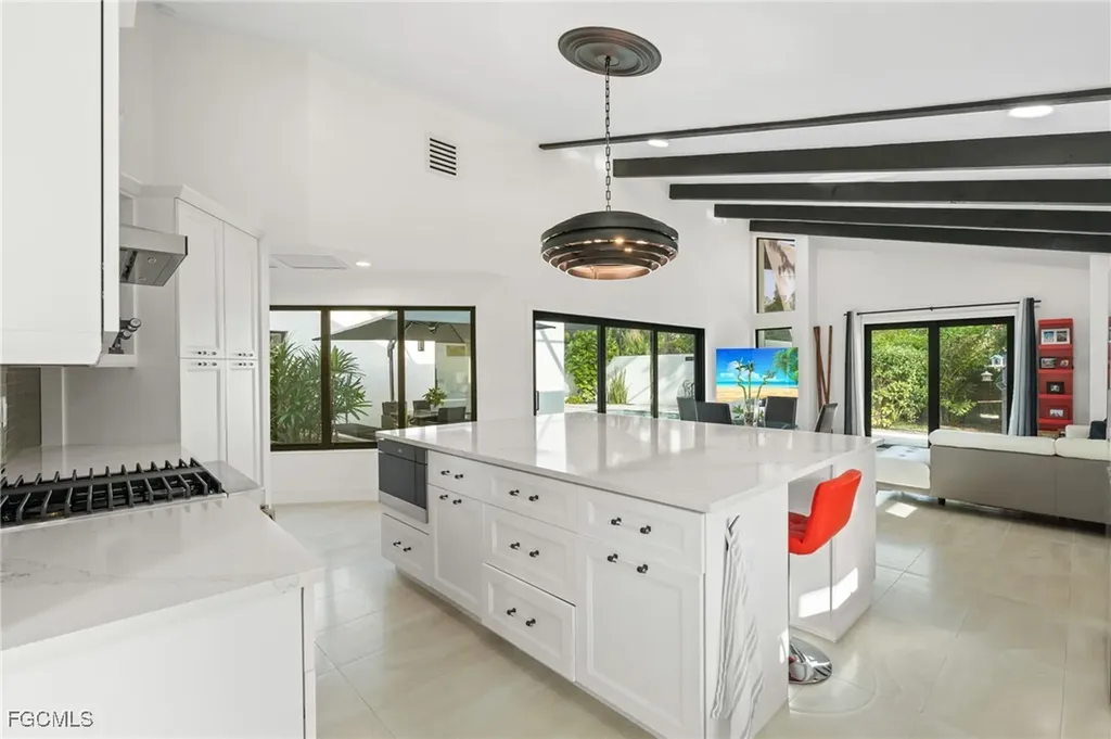 15600 Light Blue Circle Fort Myers FL 33908