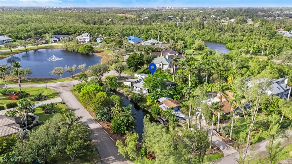 15600 Light Blue Circle Fort Myers FL 33908