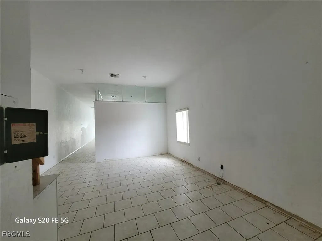 1211 Miramar Street Cape Coral FL 33904
