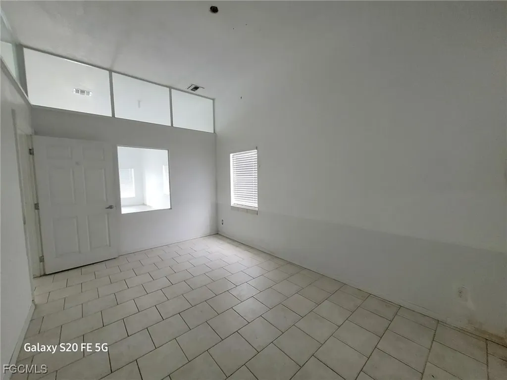 1211 Miramar Street Cape Coral FL 33904