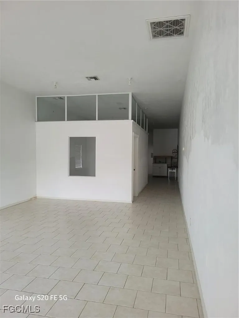 1211 Miramar Street Cape Coral FL 33904