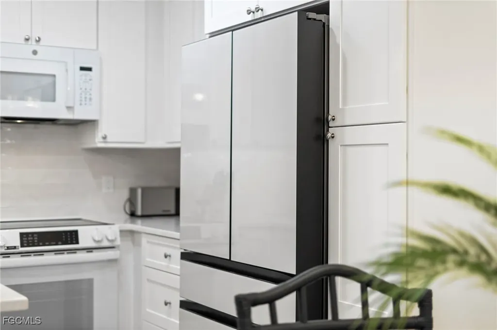 845 E Gulf Drive Sanibel FL 33957