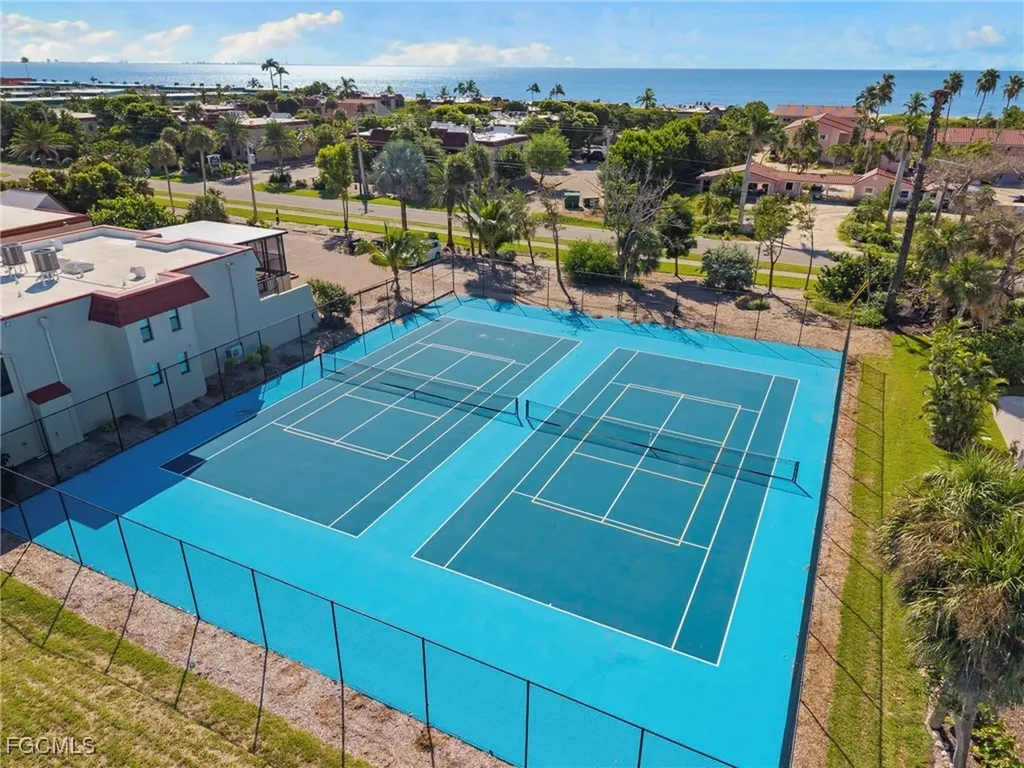 845 E Gulf Drive Sanibel FL 33957