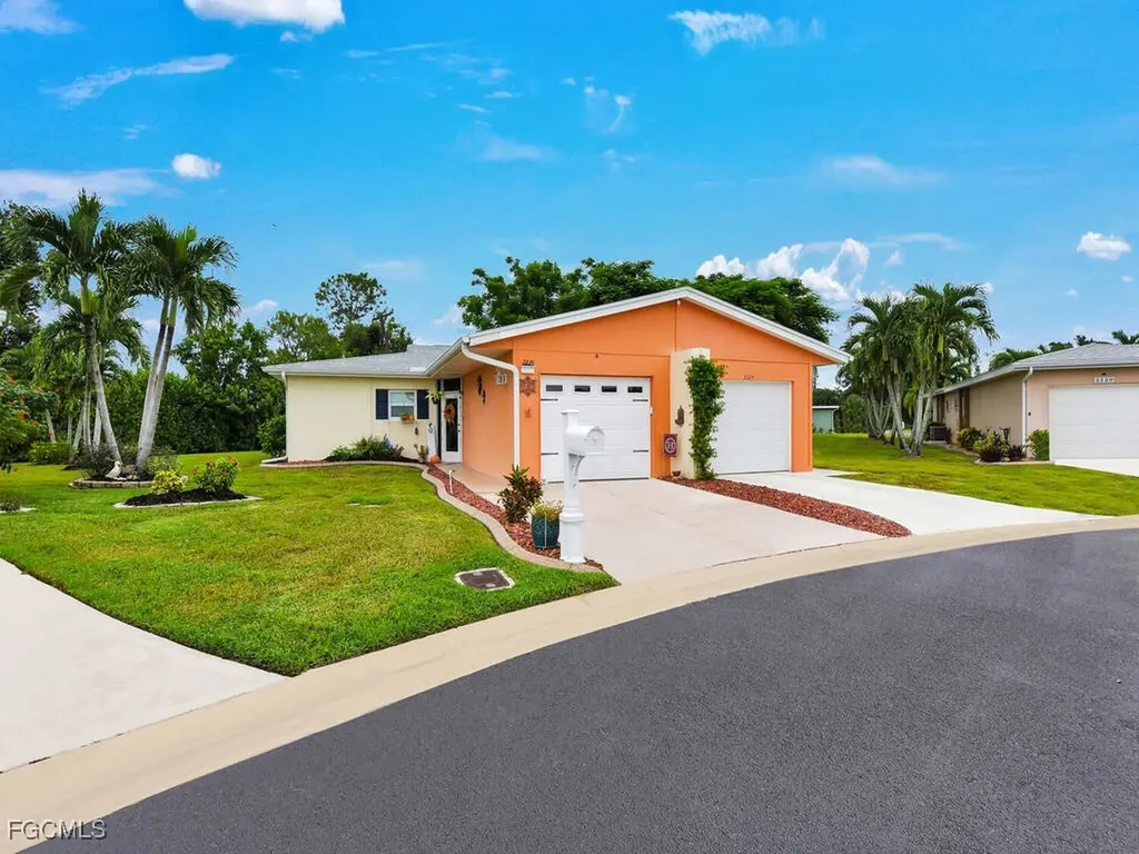 2225 Caracas Court Fort Myers FL 33907