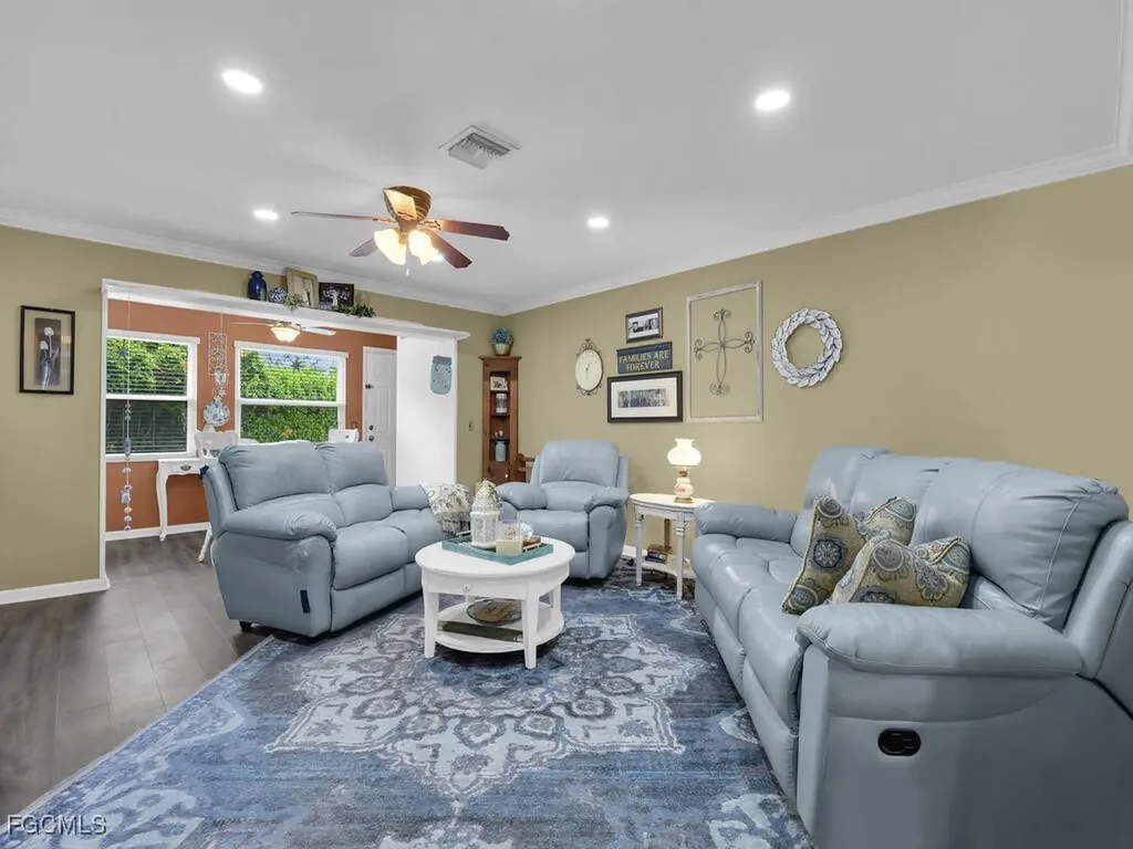 2225 Caracas Court Fort Myers FL 33907