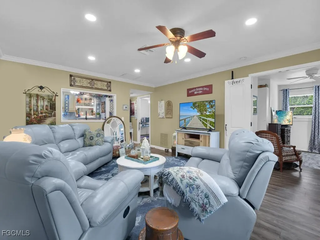 2225 Caracas Court Fort Myers FL 33907