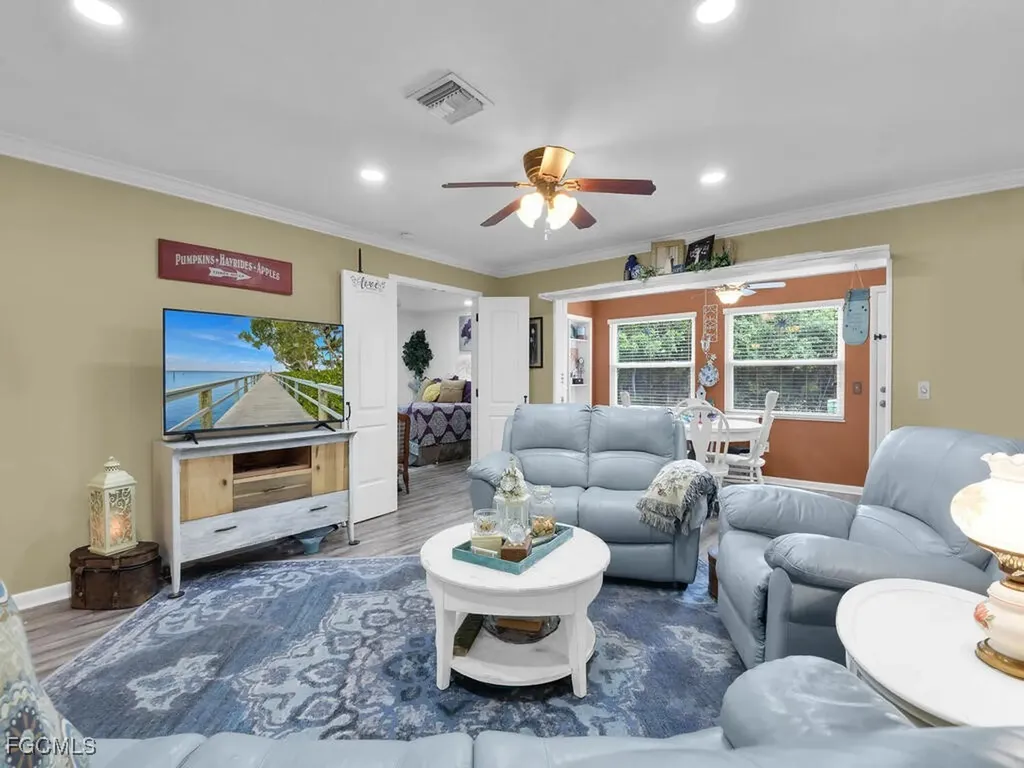2225 Caracas Court Fort Myers FL 33907