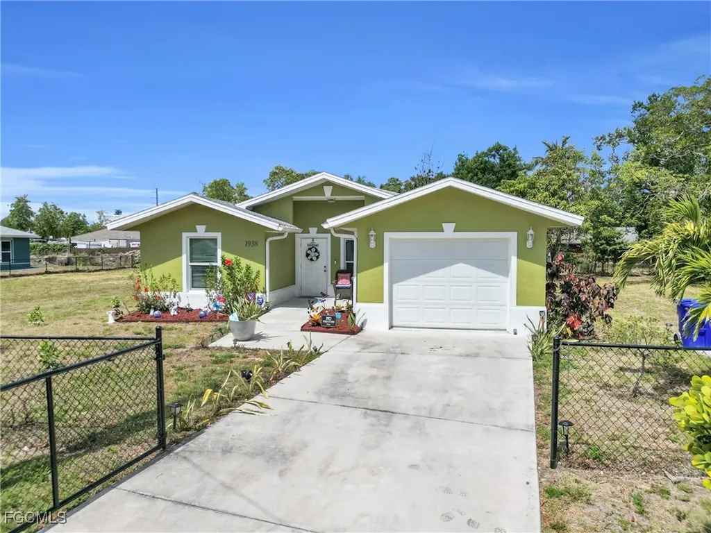 1938 Lillie Street Fort Myers FL 33916