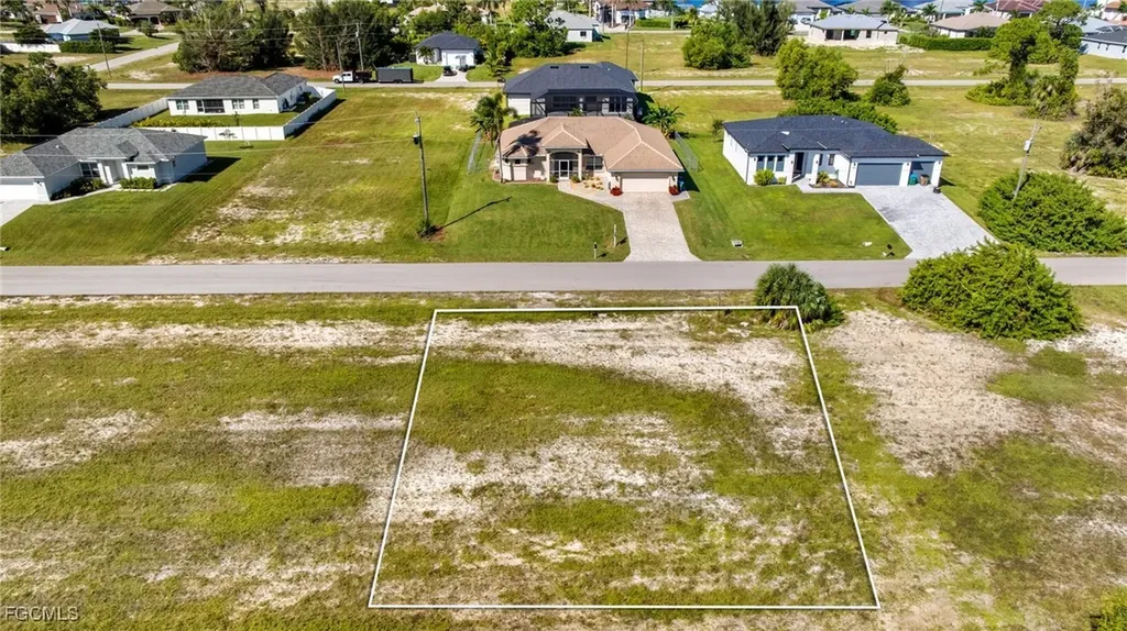 2751 NW 41st Place Cape Coral FL 33993