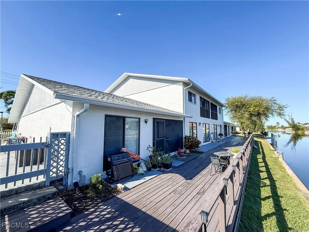 1141 Gleason Parkway Cape Coral FL 33914