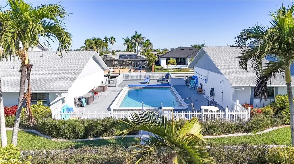 1141 Gleason Parkway Cape Coral FL 33914