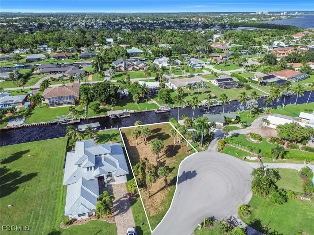 1806 Marina Circle North Fort Myers FL 33913