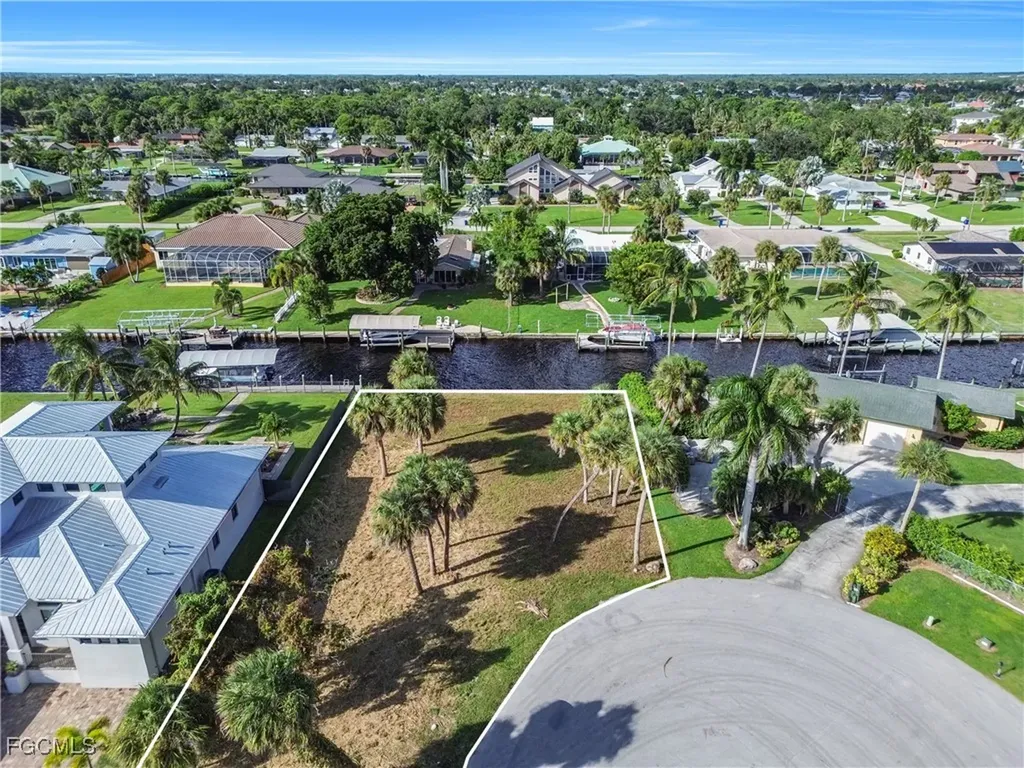 1806 Marina Circle North Fort Myers FL 33913